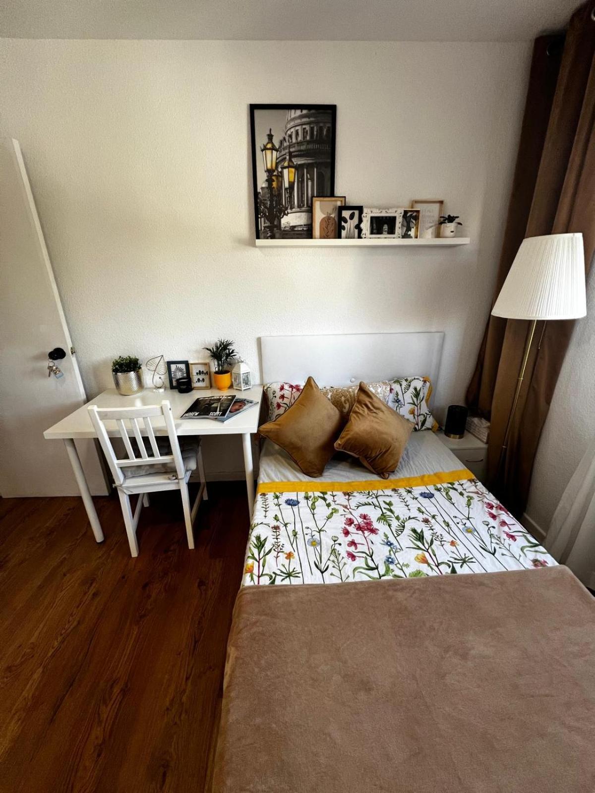 Habitacion En Madrid Exteriér fotografie